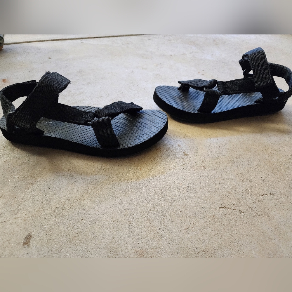 Womens Black Sandals